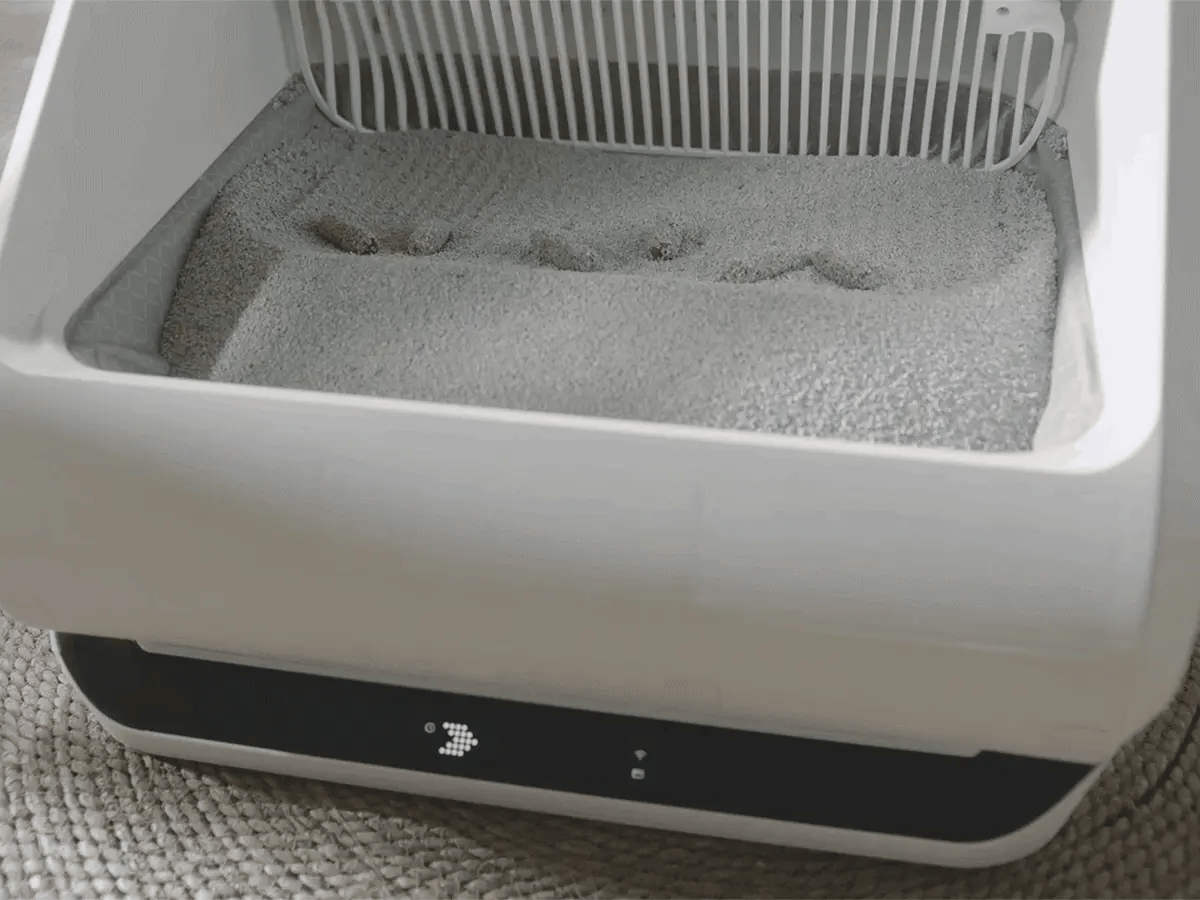 Initial tilt sift litter by gravity