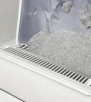 Scrapes off sticky clumps proactively to ensure zero mess